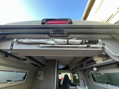 Zweiteiliger Regenschirmhalter aus PETG für Wohnmobil – Ansicht 2