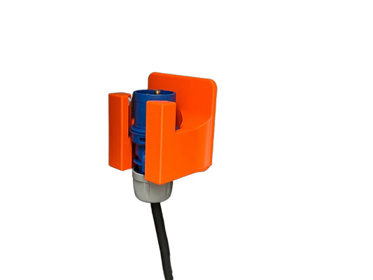 CEE-Adapterkabelhalter aus PETG für ein Wohnmobil