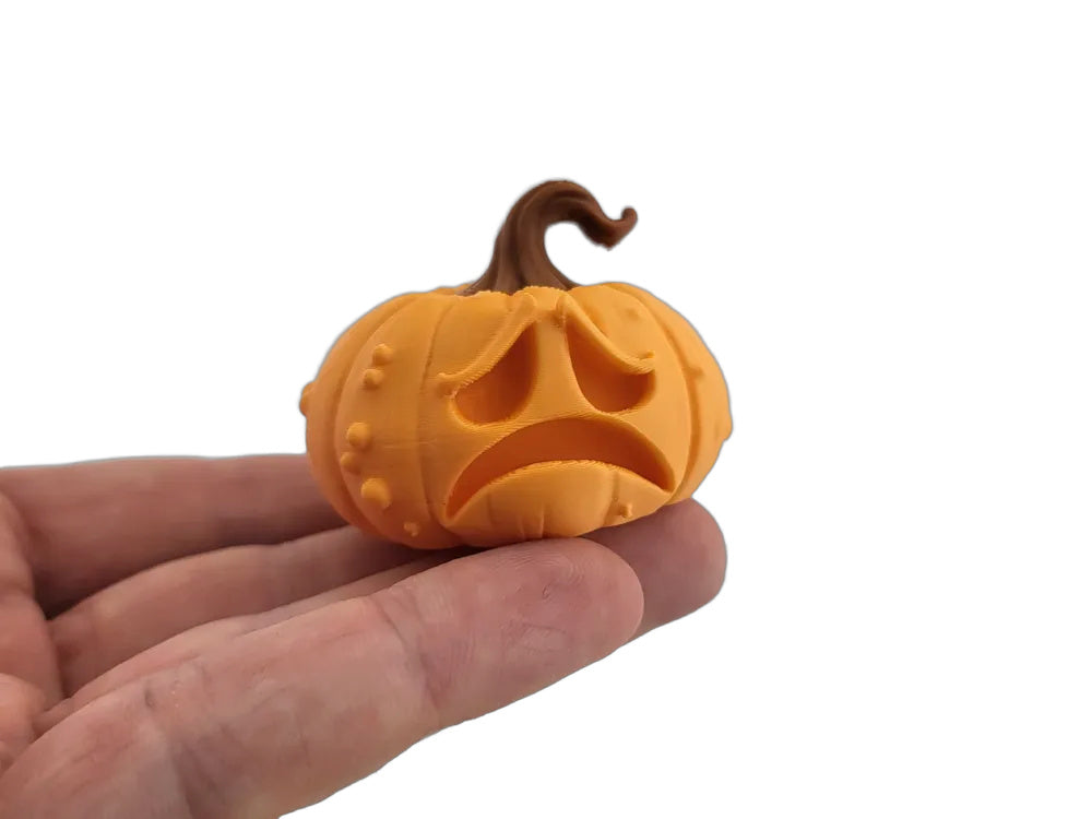Fünfteiliges Halloween-Kürbisdekorationsset in Orange und Braun
