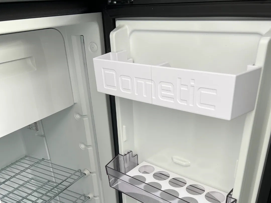 Kühlschranktür-Einsatz aus PETG für Dometic RC10.4P.10 – Ansicht 2