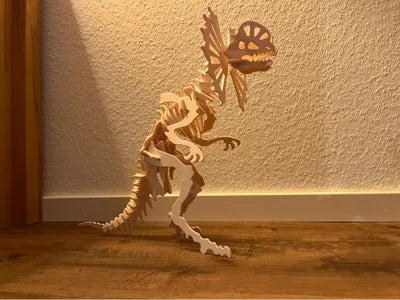 Beigefarbenes Dilophosaurus-3D-Puzzle in Dinosaurierform – Ansicht 3