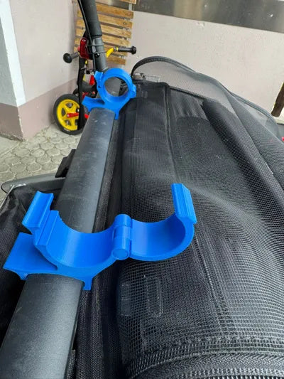 Zwei Laufradhalter aus ABS im 2er-Set – Ansicht 3