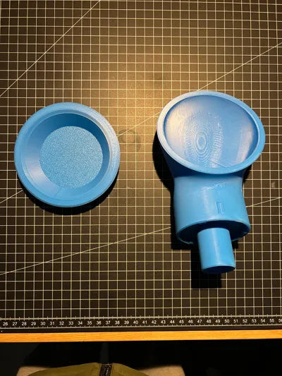 Wasserfülltrichter aus PLA mit Entlüftungsöffnung – Ansicht 5