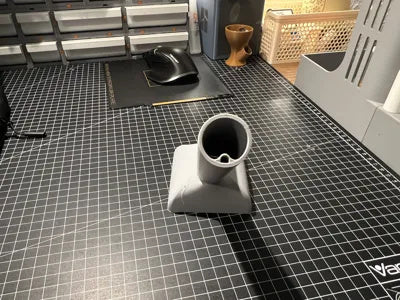 Wischwasser-Einfülltrichter aus PETG für Wohnmobile – Ansicht 5