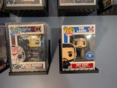 Vier schwarze Wandhalterungen für Funko-Pop-Sammelfiguren – Ansicht 5