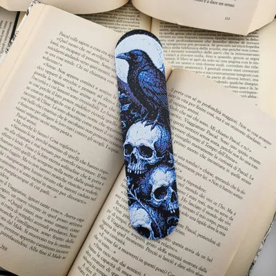 Mehrfarbiges PLA-Lesezeichen mit Gothic-Rabenschädelmotiv – Ansicht 6