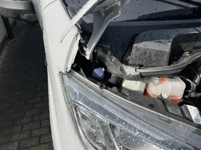 Wischwasser-Einfülltrichter aus PETG für Wohnmobile – Ansicht 7