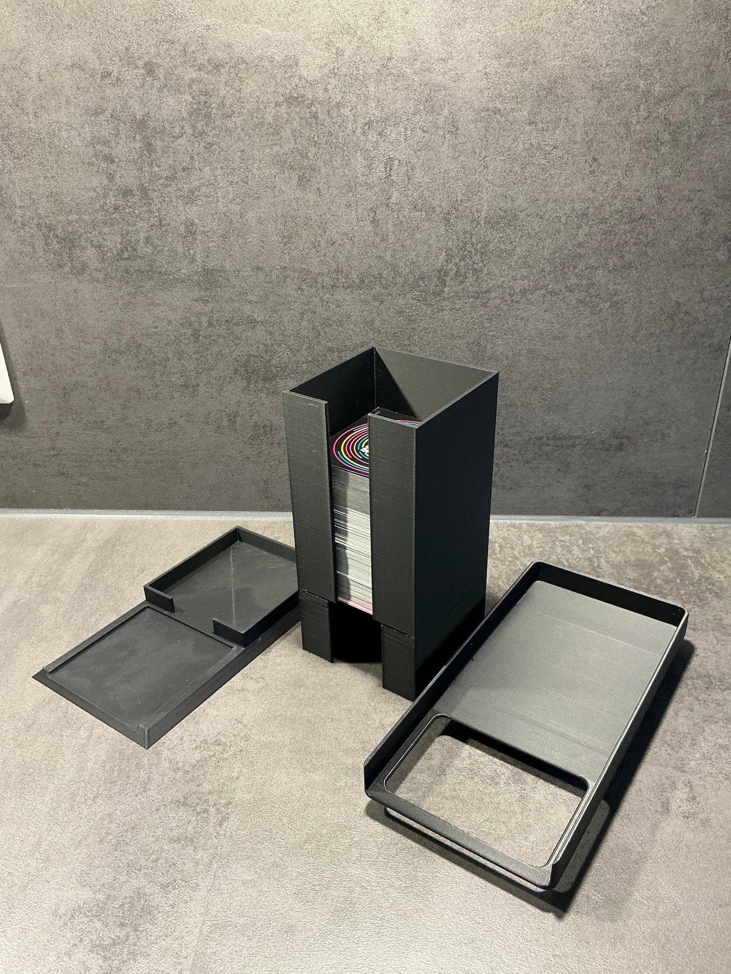 HITSTER Tower – Kartenhalter für perfekte Spielübersicht
